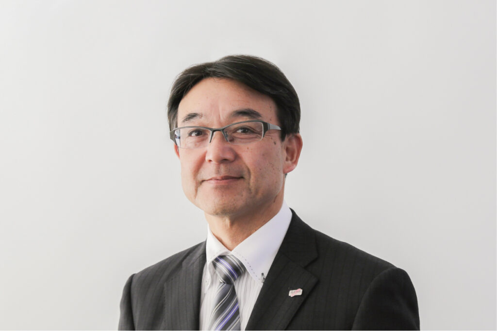 山根秀雄
